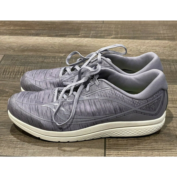 Saucony Girl's S-KINVARA 10 Sneakers Size 6 wide Purple - Picture 2 of 11